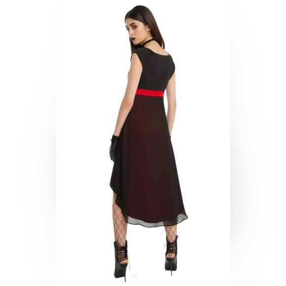 Her Universe Star Wars Kylo
Ren Dress Size L - Picture 3 of 4